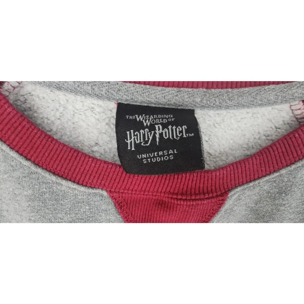 Universal Studios Wizarding World Harry Potter Gryffindor Sweatshirt Size S - Picture 4 of 6
